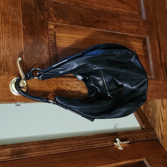 Genuine Leather Kenneth Cole hobo bag - Picture 2 of 10